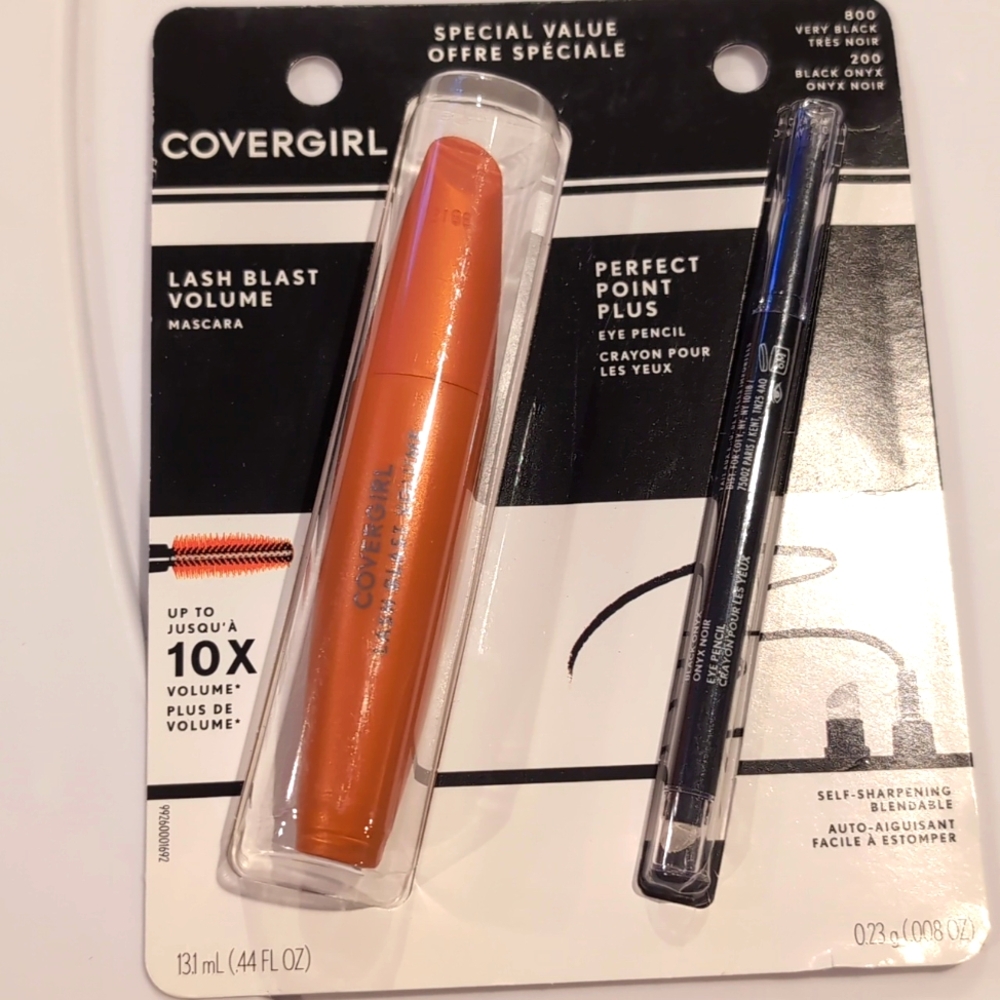 CoverGirl Combo Pack Lash Blast Mascara and Perfect Point Plus Eye Pencil
